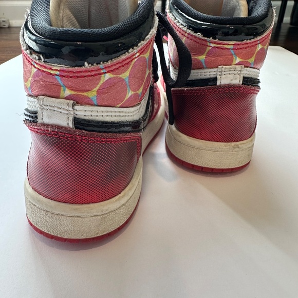 Nike Jordan 1 Retro High OG Spider-Man Across the Spider-Verse Boy 11c - Picture 4 of 7